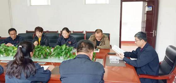 德曜公司黨支部開(kāi)展“不忘初心、牢記使命”主題教育活動(dòng)1.jpg